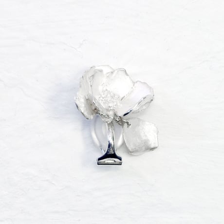 "silver moon earring" 12分咲き
