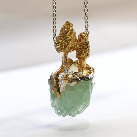 "roca necklace gold" アポフィライト