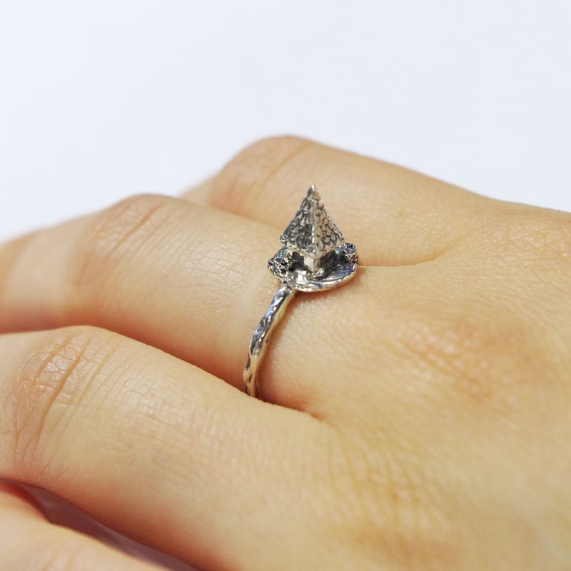 週末限定価格　fillyjonk トライアングルカット　ダイヤ　リング OFFSPRING mother daugther ring in 18k yellow gold | Georg Jensen