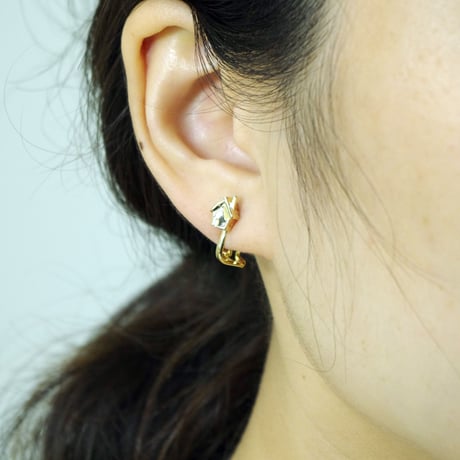 "archi earring" gold 02/04/06