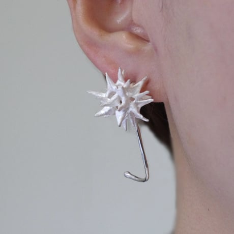 "SEED" モミジバフウ ピアス