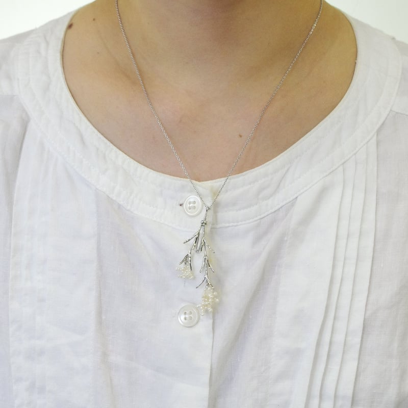 Rice flower necklace