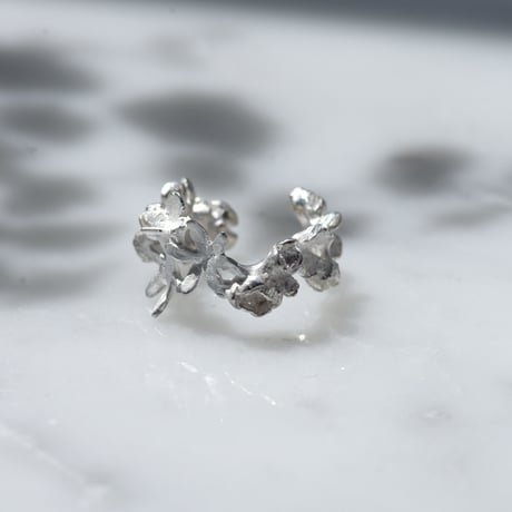 "ear cuff" 6月
