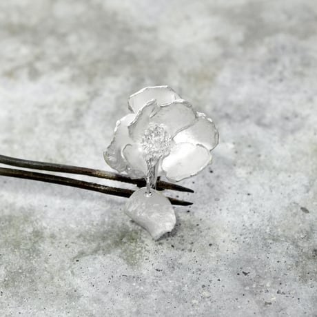 "silver moon earring" 12分咲き