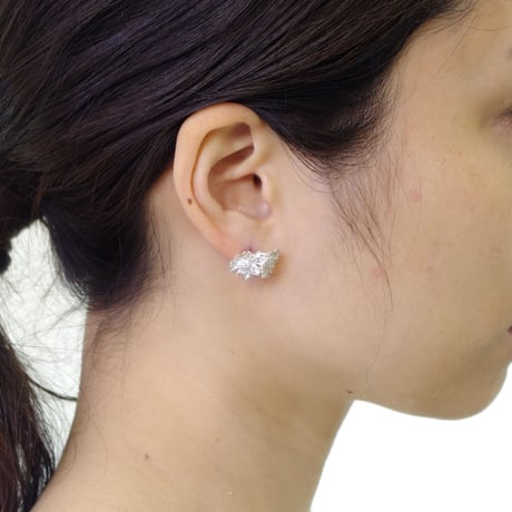 "Harujion pierced" 7分咲き wh