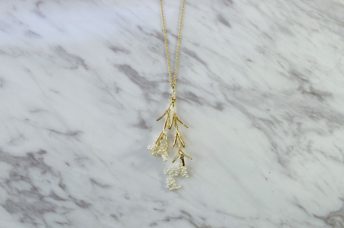 Rice flower necklace