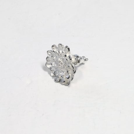"shirobana pierced"