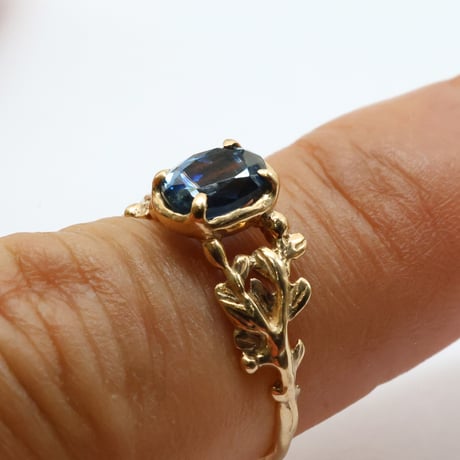 wreath ring カイヤナイト