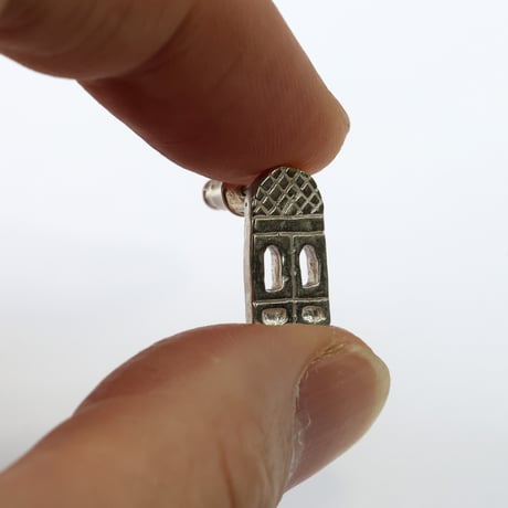 door pierce sv