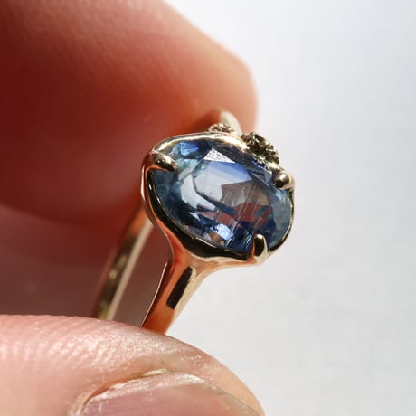 moss ring バイカラーカイヤナイト