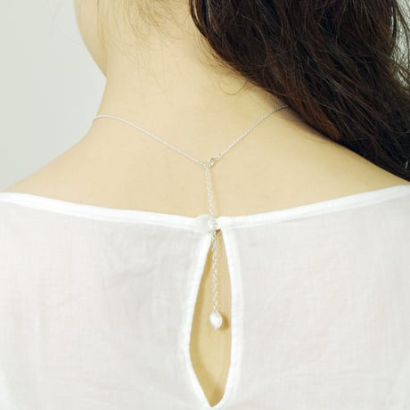 "silver moon necklace" wh/sv