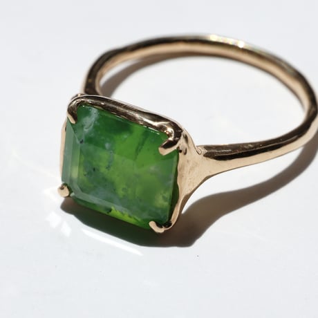 moss ring グリーンオパール