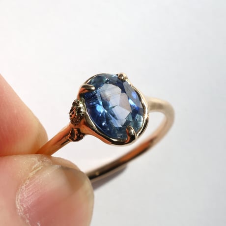 moss ring バイカラーカイヤナイト