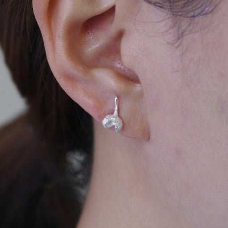 "Kasho (Sichuan pepper) pierced" sv