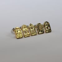 door pierce gold