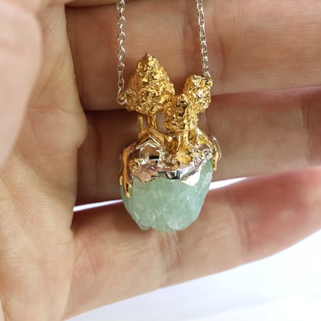 "roca necklace gold" アポフィライト