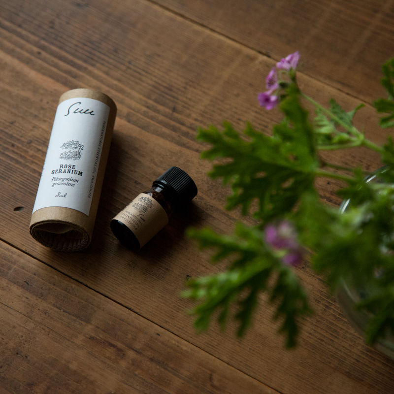 淡路島産エッセンシャルオイル Suu - Rose Geranium［ローズゼラニウム