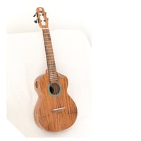 ◇レア木目 劇鳴り TOM ukulele AAAA級レッドパイン（紅松）単板+ 