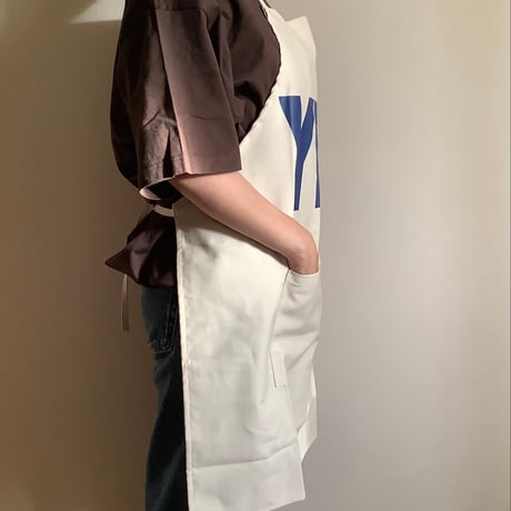 🌸[新発売] ADULT APRON #30" YES" (裏側にNO THANKYOU プリントがあります)  ネイビー色ロゴ