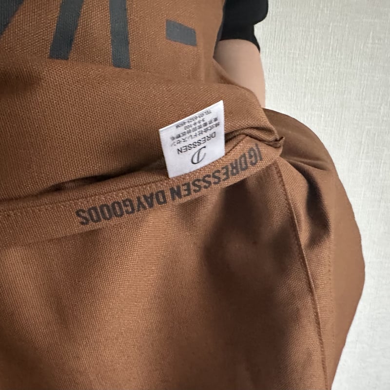 DRESSSEN DRVBRN14 REVERSIBLE APRON“カレーラバー/
