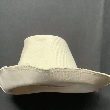 🇺🇸アメリカ製　THE  MAGIC  HAT  (MADE IN USA) NATURAL  COLOR(生成色)