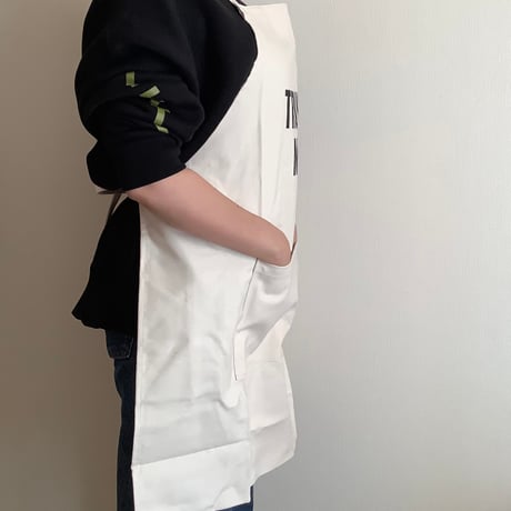 ADULT APRON #2  "TRUST ME"