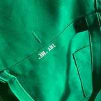WPY4   DAY USE W POCKET  APRON   “STAY HUNGRY” BOTTLE GREEN COLOR
