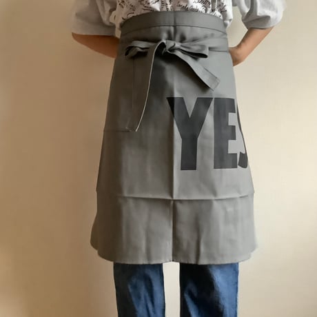DRESSSEN LWLGR1 “YES” APRON  (腰巻きエプロンです)