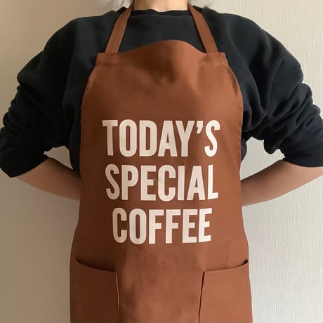 WPB9   DAY USE W POCKET “TODAY‘S SPECIAL COFFEE” (生成りロゴ)