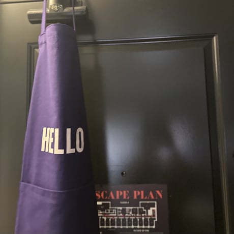 DRESSSEN  DRVPU3  REVERSIBLE  APRON“HELLO/GOODBYE ”
