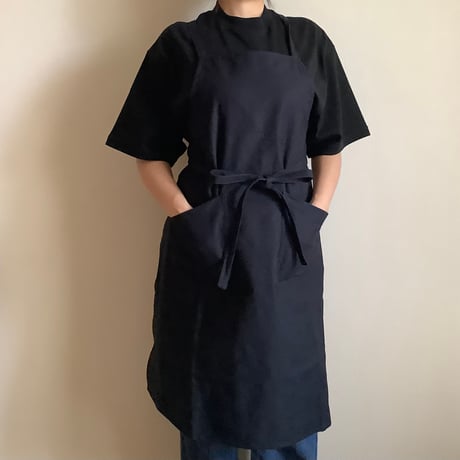 [新型] NEW X–STYLE APRON (DARK NAVY  COLOR)※背中でクロスさせて着用いただくエプロンです。