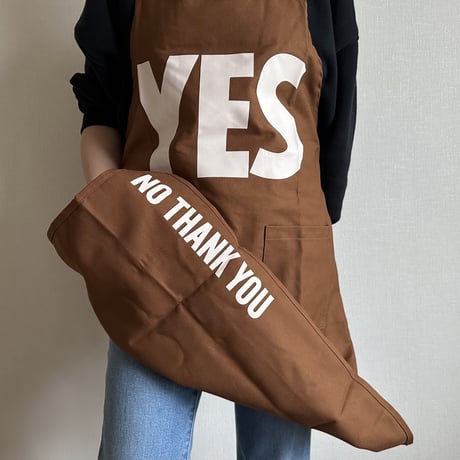 WPB8 DAY USE W POCKET  APRON   “YES”(生成りロゴ)※正面に二つのポケットがございます