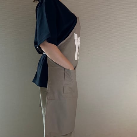 WPSB1  DAY USE W POCKET  APRON   YES (※裏側にNO THANK YOUのプリントがあります) SMOKY BEIGE