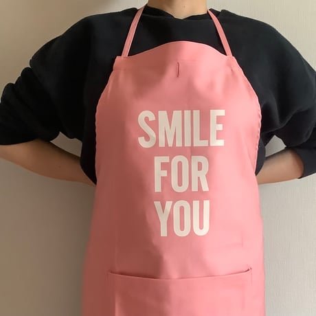 DR(PK)3  ”SMILE FOR YOU“ APRON (生成りロゴ)PINK  COLOR