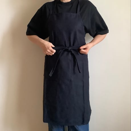 [新型] NEW X–STYLE APRON (DARK NAVY  COLOR)※背中でクロスさせて着用いただくエプロンです。