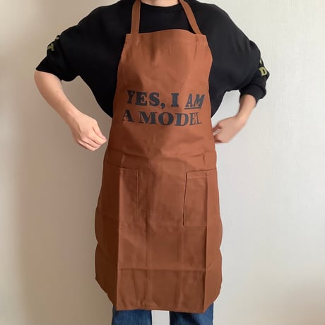WP4   DAY USE W POCKET  APRON    “YES、I AM A MODEL”※正面に二つのポケットがございます。