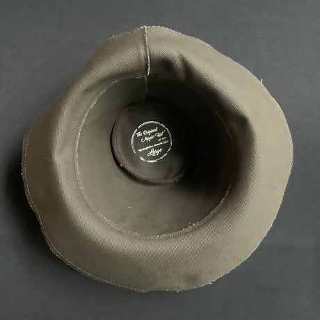 🇺🇸アメリカ製　THE  MAGIC  HAT  (MADE IN USA) OLIVE   COLOR