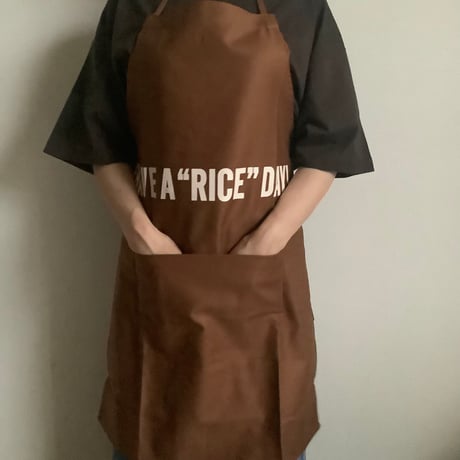 🌸新発売　DR(BN)11  ADULT APRON  HAVE A “RICE”  ※生成色ロゴ   BROWN COLOR