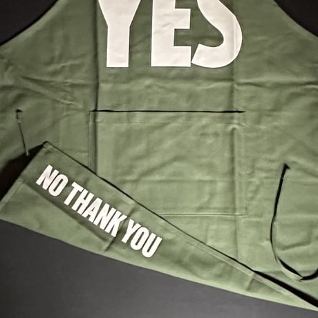 DR(GN)1 ADULT APRON  “YES” ※生成りロゴ　“GREEN COLOR 🌟10月24日(土曜日)に再入荷します。今しばらくお待ちください