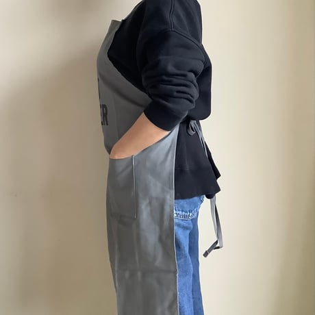 WPAGR15  DAY USE W POCKET  APRON   “BEAT MAKER“ GREY  COLOR