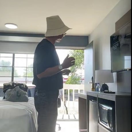 🇺🇸アメリカ製　THE  MAGIC  HAT  (MADE IN USA) NATURAL  COLOR(生成色)