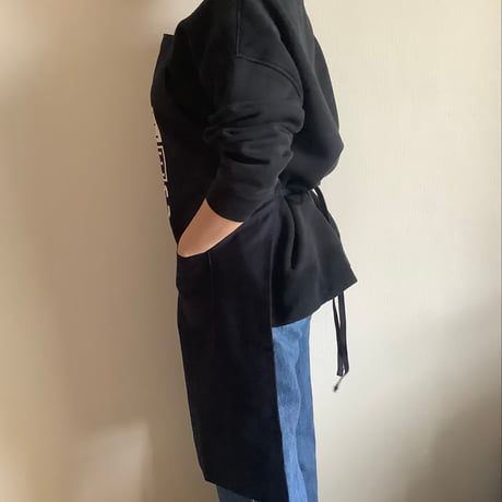 WPDN3   DAY USE W POCKET  APRON   “LIFE TIME MUSIC“  DARK NAVY