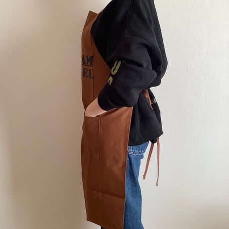WP4   DAY USE W POCKET  APRON    “YES、I AM A MODEL”※正面に二つのポケットがございます。