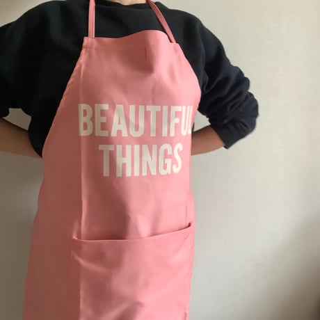 ADULT  APRON   ”BEAUTIFUL THINGS“  (生成りロゴ)PINK  COLOR