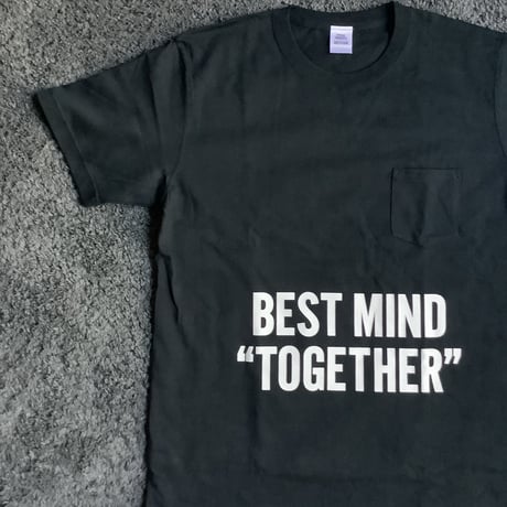 DRESSSEN  DSST113  DRES“SPECIAL”SSEN    “BESTMIND TOGETHER”  T-SHIRTS (生成りロゴ)  BLACK COLOR