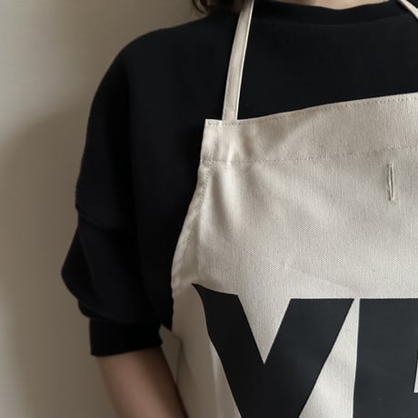 ADULT APRON #1 " YES" (裏側にNO THANKYOU プリントがあります)