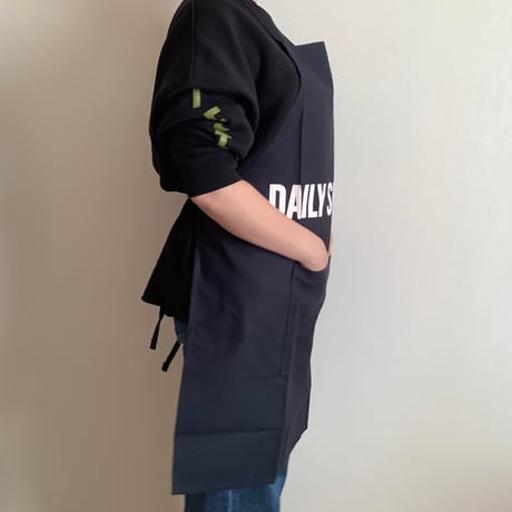 DRVNY13  REVERSIBLE  APRON“DAILY SPECIAL/WEEKLY SPECIAL”(リバーシブル)