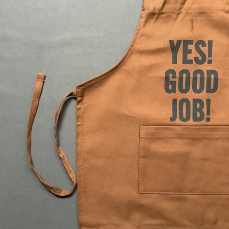 👶DRESSSEN BKDBR1 BABY KIDS APRON YES！ GOOD   JOB！(ベイビーキッズエプロンです。)  ※BROWN  COLOR