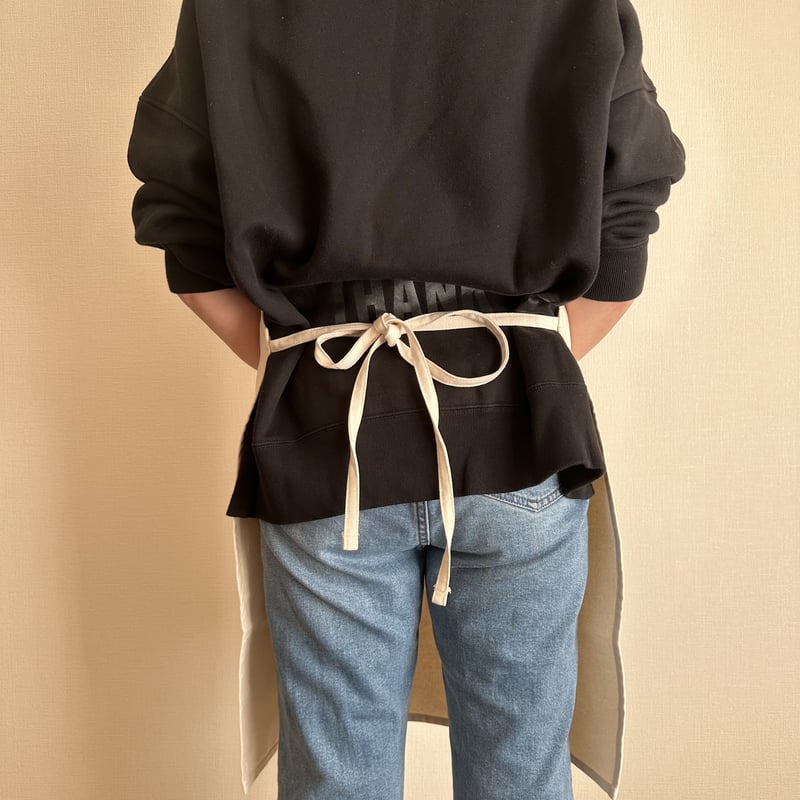 ADULT APRON #3 