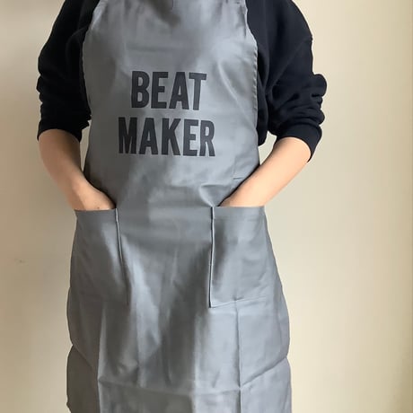 WPAGR15  DAY USE W POCKET  APRON   “BEAT MAKER“ GREY  COLOR